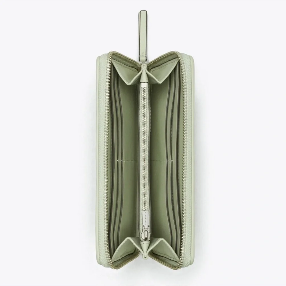 Tory Burch Kira Chevron Quilted Leather Zip Continental Wallet in Pine Frost